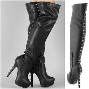DH LEATHERETTE STUDDED BOOTS!!!
